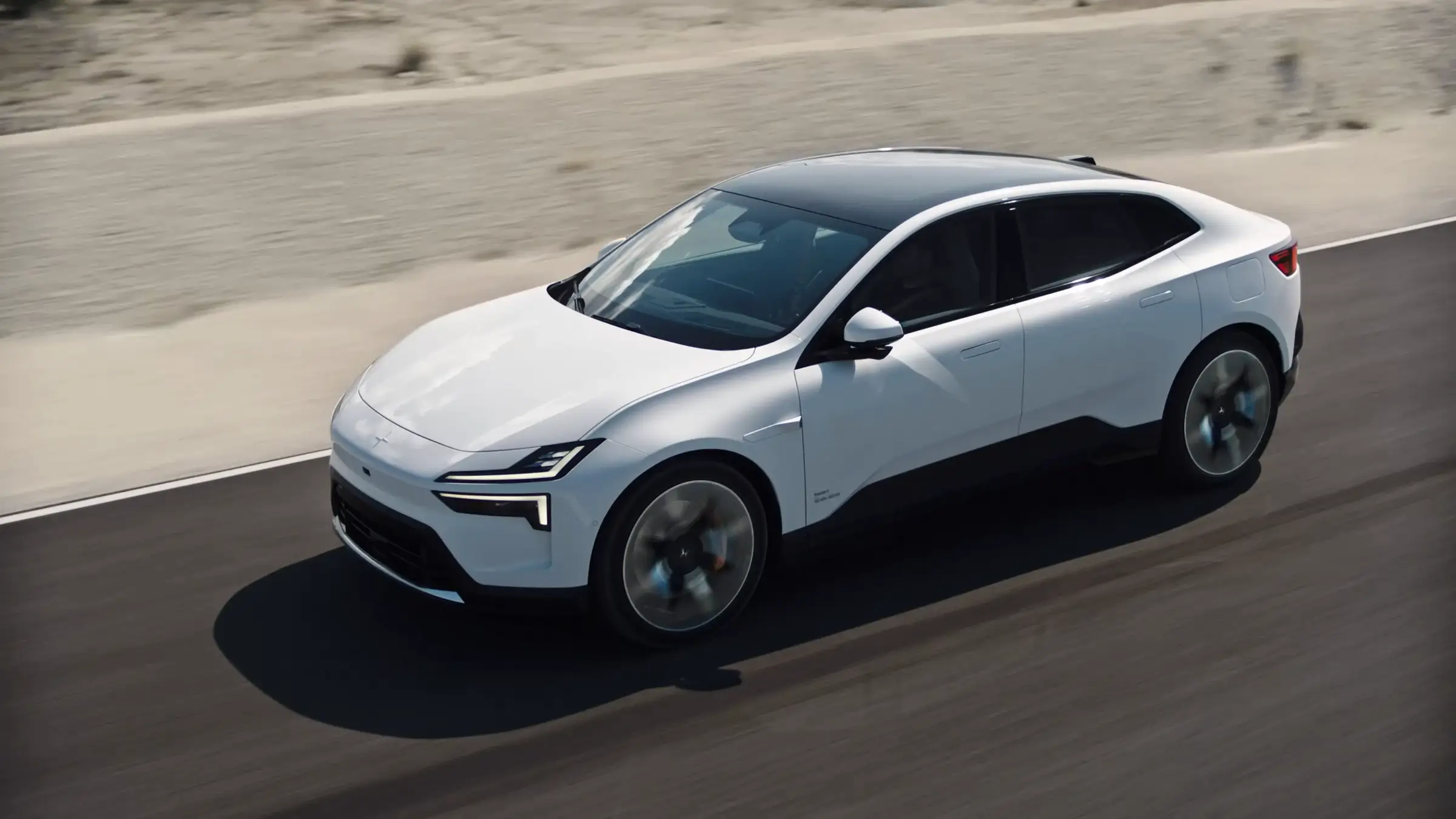 폴스타4 이미지 메인