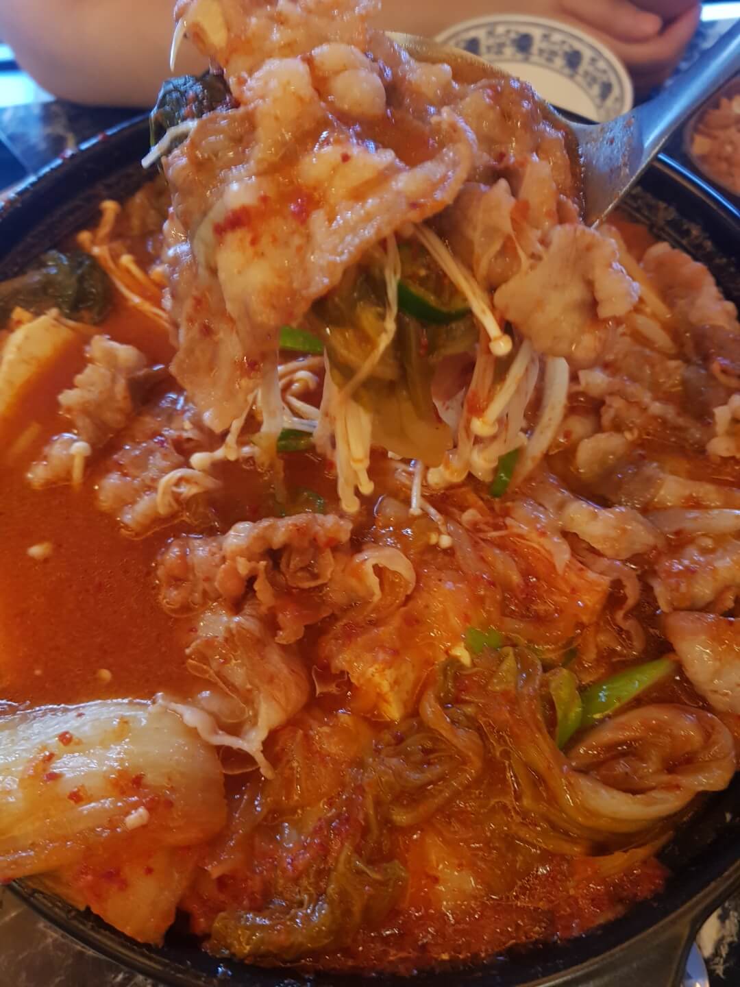 송파구 방이동 맛집 장생관 방이본점 리뷰 우삼겹 김치 전골 맛집