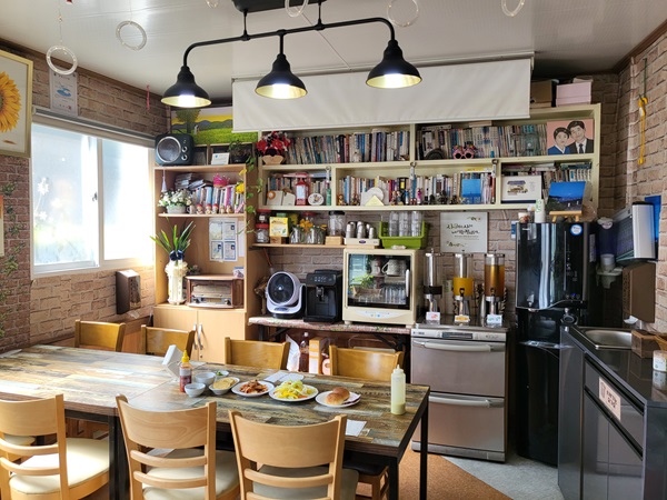 거문도 남강레스토랑 내부 전경-1