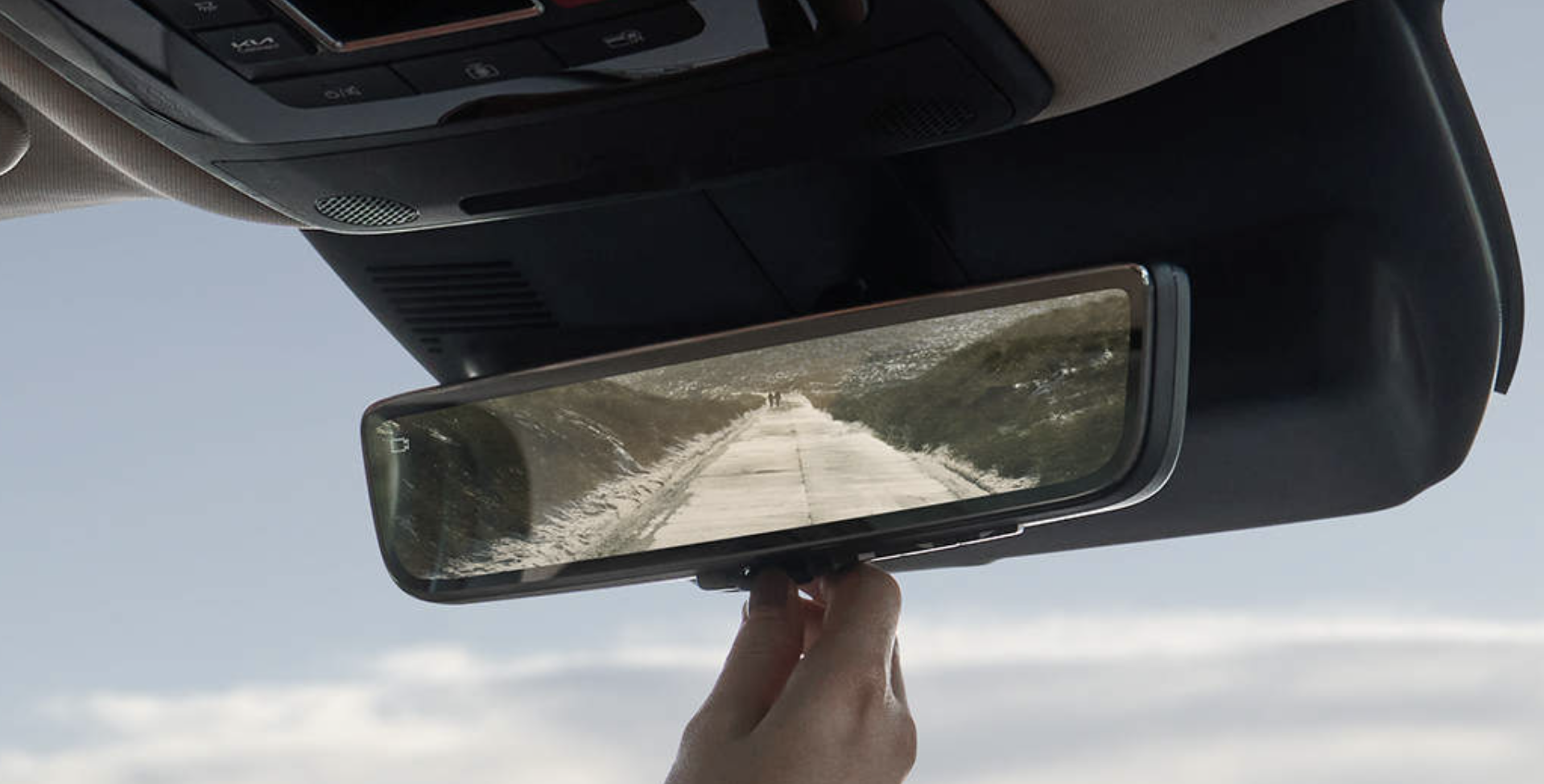 2024 카니발 하이브리드 가격표 9인승 7인승 연비 출시일 대기기간