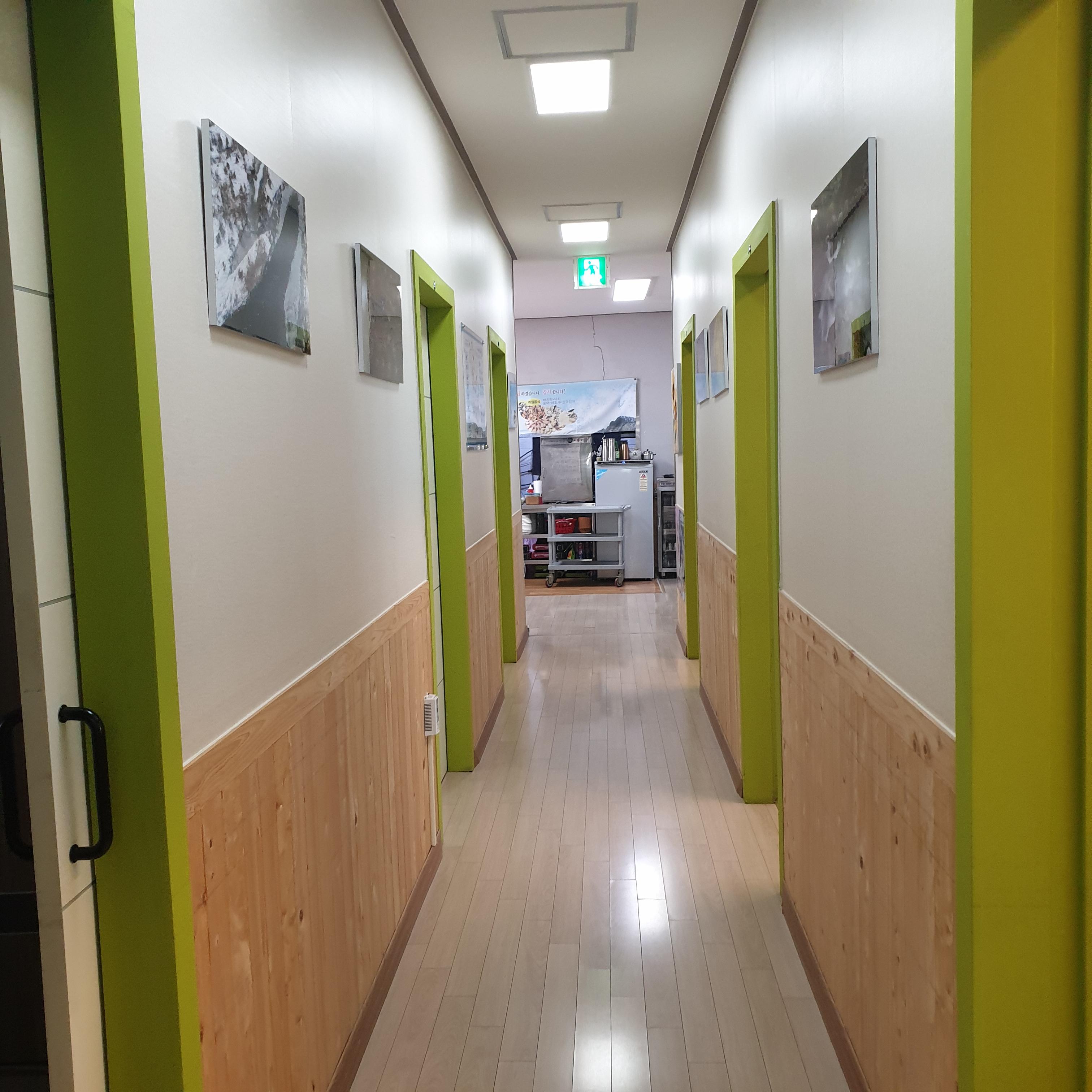 싱싱회마을 내부