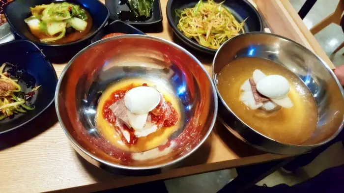 사장님귀는 당나귀귀 장윤정 고기집 숯불갈비 돼지갈비 냉삼 냉동삼겹살 강남 압구정역 맛집 소개