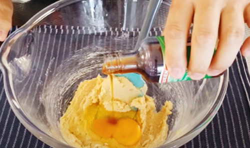 계란&amp;#44; 바닐라 익스트랙