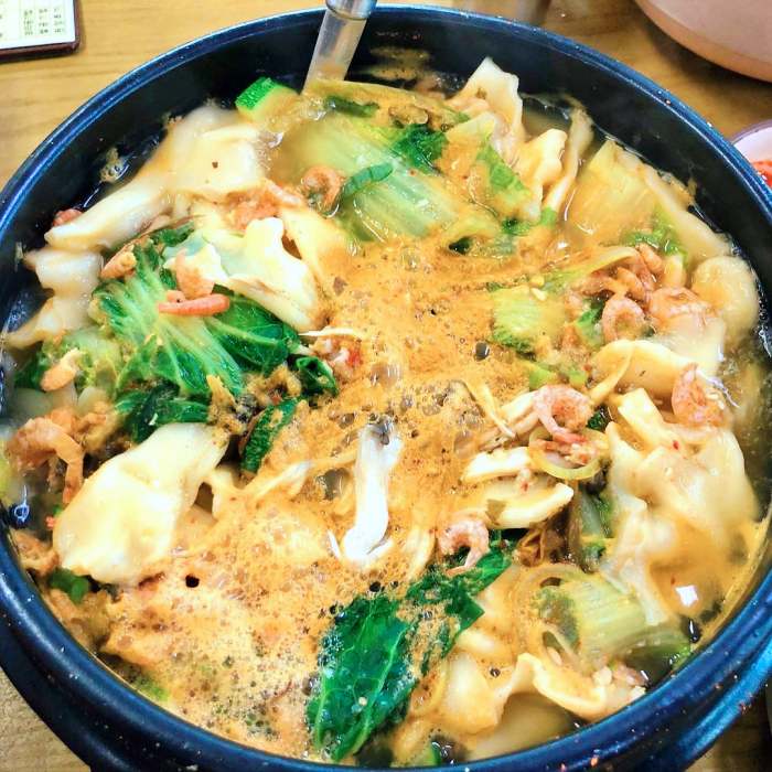 백반기행 안재모 편 산채 보리 비빔밥 직화 코다리구이 도토리묵 우거지 수제비 고양 서삼릉 맛집 소개