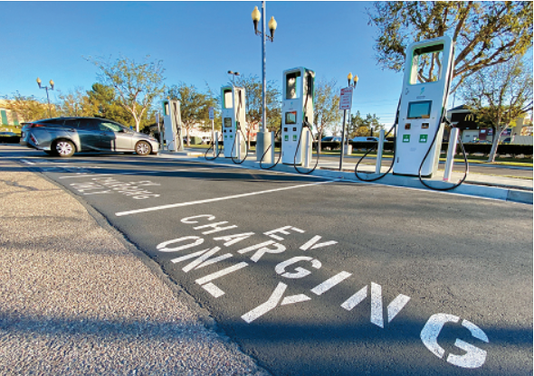 한인타운 전기차 충전소 사진