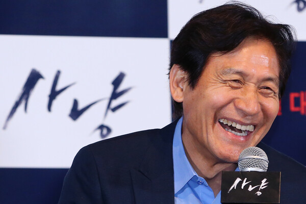 국민배우 안성기 별세