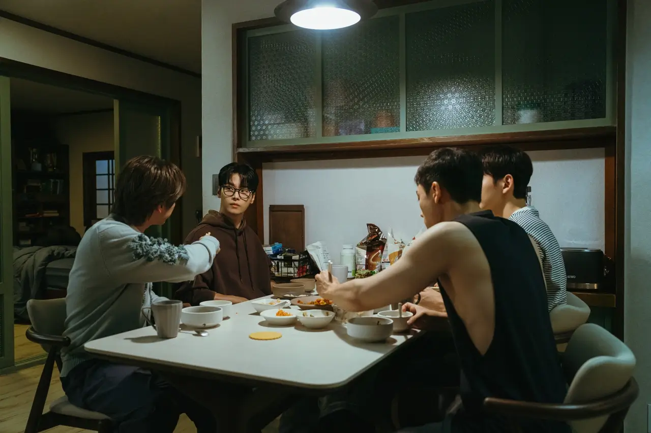 로맨스의 절댓값 원작 웹툰 등장인물 출연진 1화 줄거리 ott