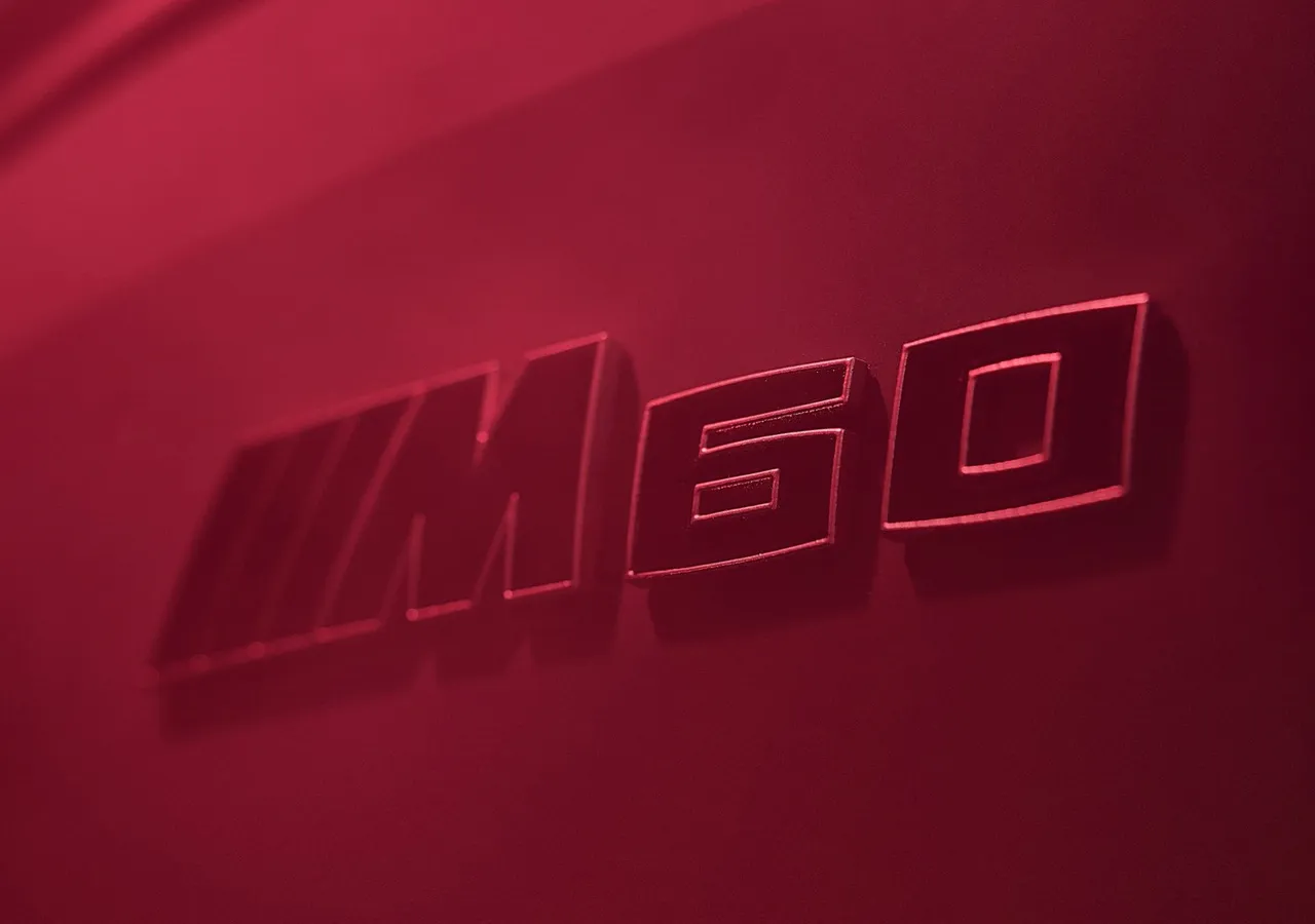 BMW IX M60 차량 이미지