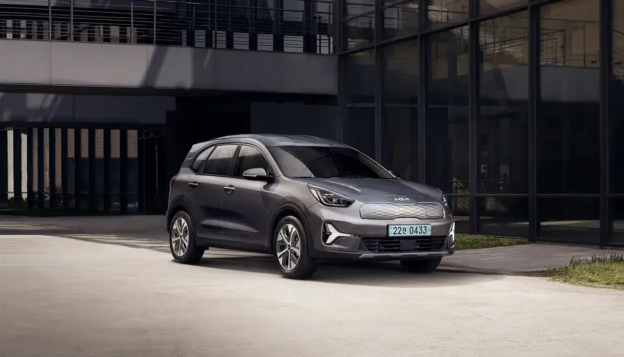 기아 니로 플러스 이미지 메인