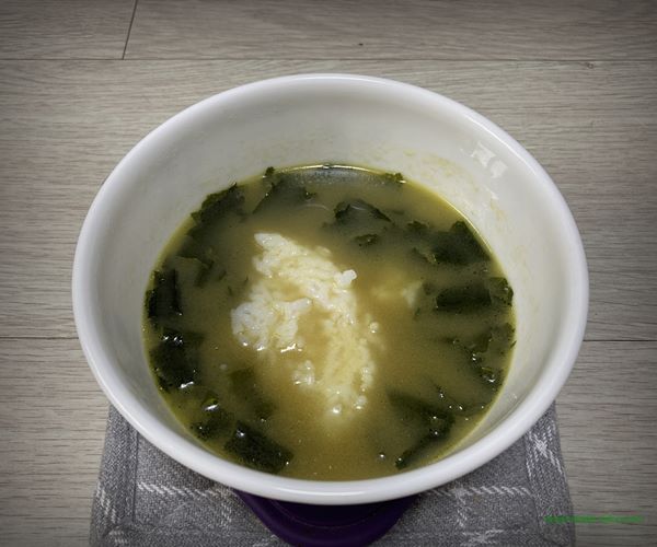 오뚜기 쇠고기 미역국 라면 2022년 6~8월 밥 말아 먹기