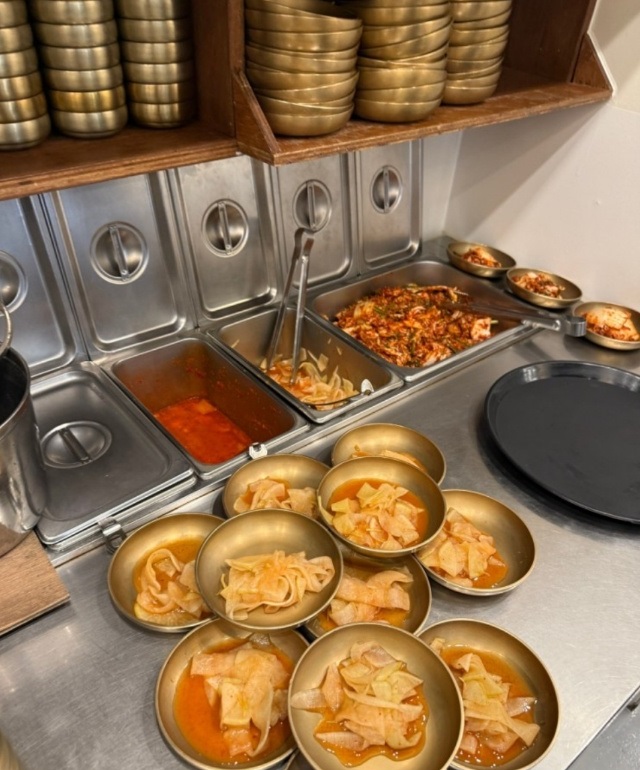 진주-냉면-송기원진주냉면