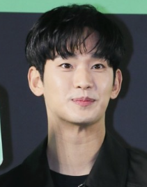 김수현