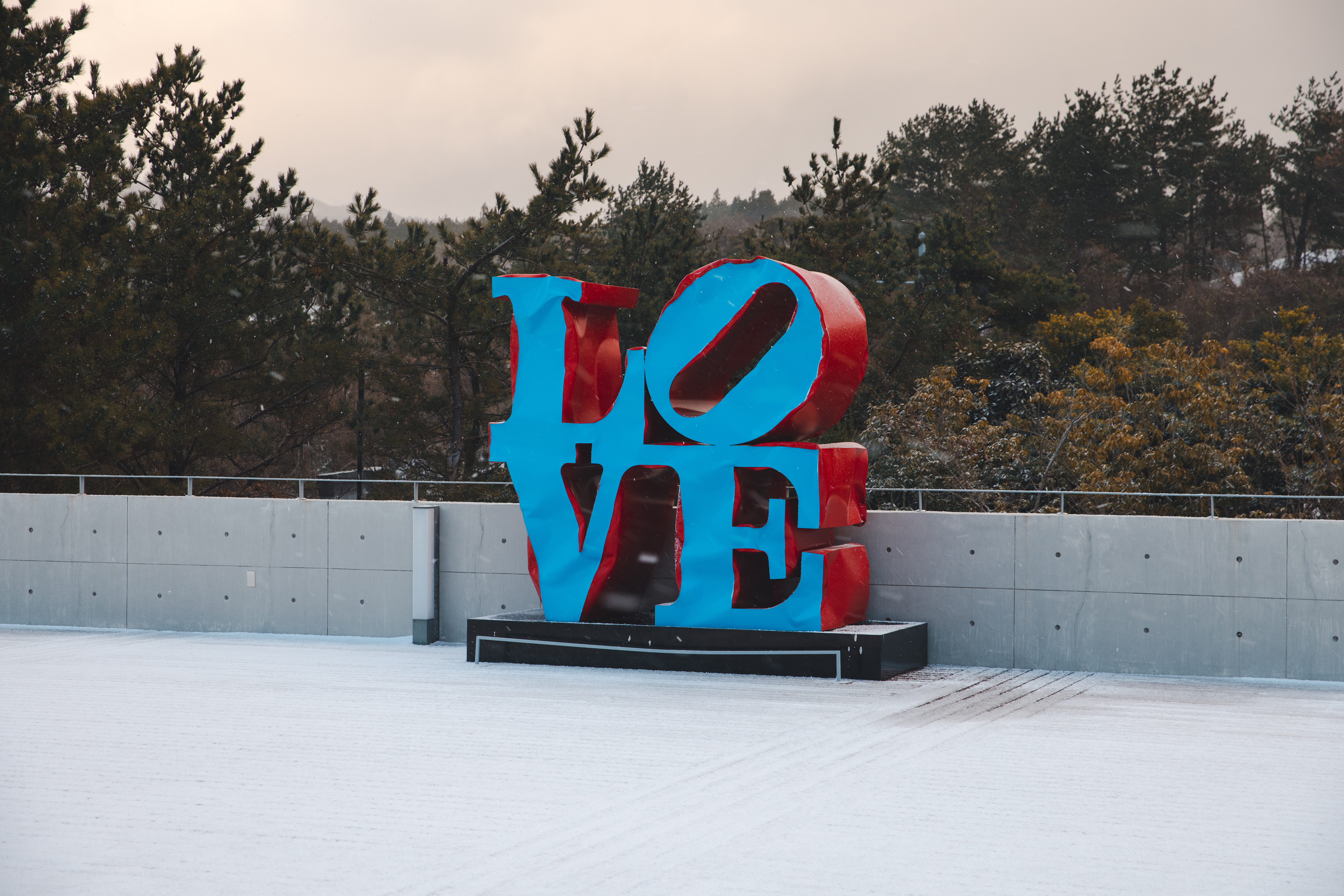 LOVE 조형물