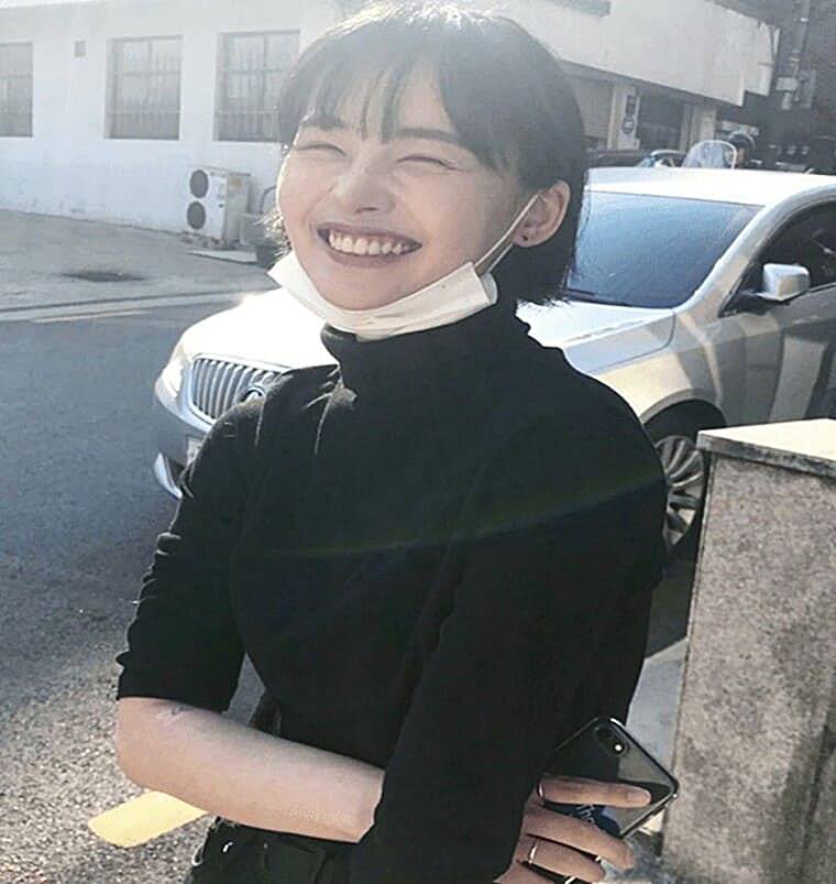 가수-겸-모델-솜혜빈