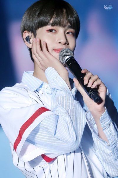 워너원 강다니엘 움짤 워너원 강다니엘 움짤