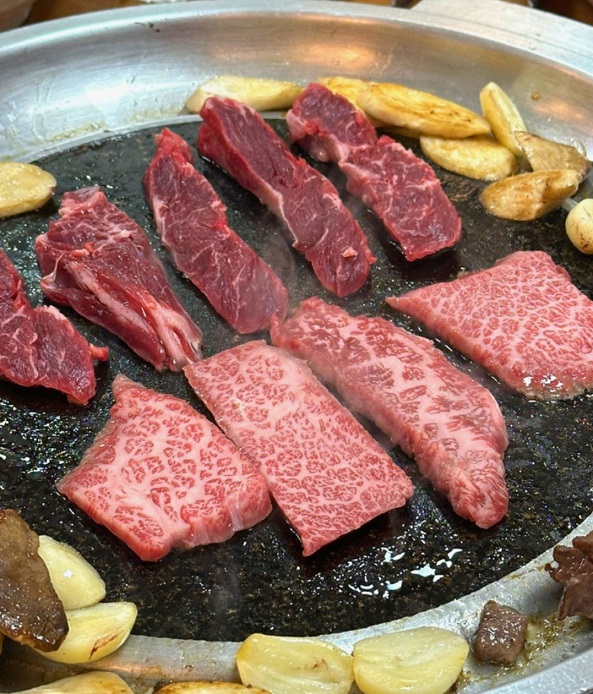 광주밥상-생고기-육회비빔밥-애호박찌개