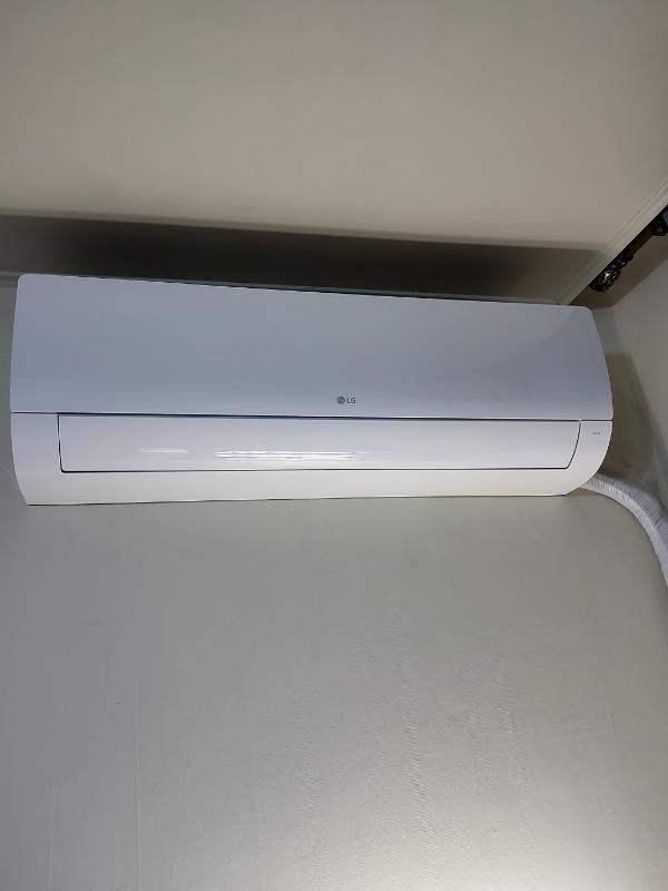 LG 벽걸이 인버터 에어컨 13평형