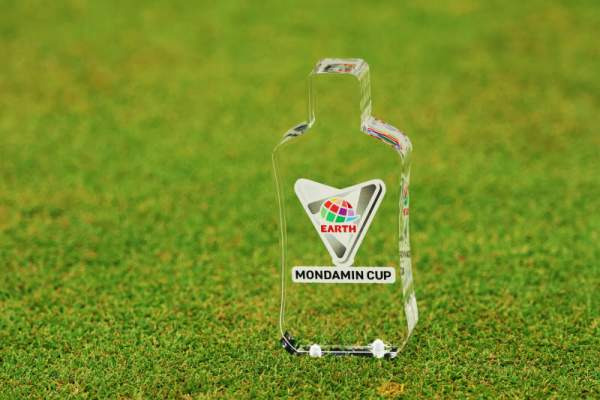 jlpga 어스 몬다민컵 상금 4억엔 돌파! 114억 투자해 646억 광고 효과 낸 프리미엄 골프 마케팅의 비밀과 박현경 공동 선두 돌풍 분석