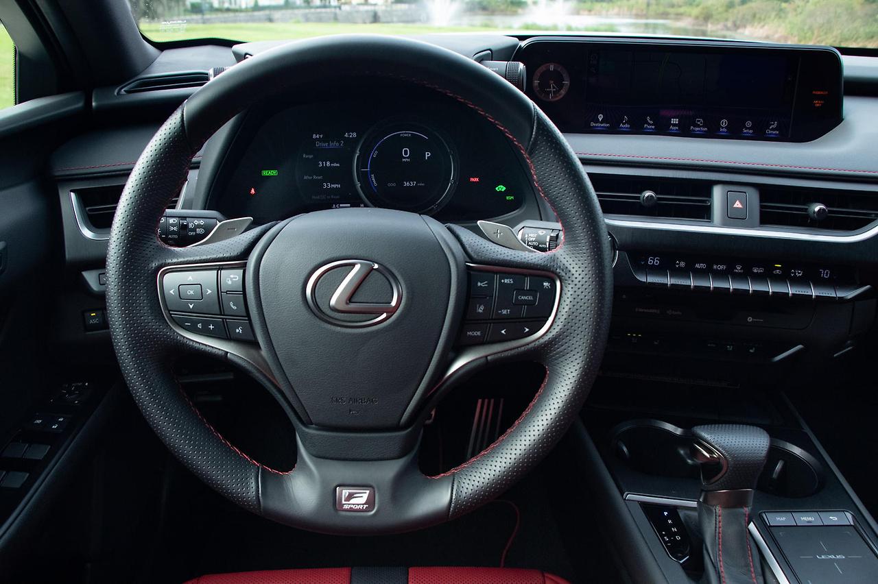 2024 렉서스 UX 하이브리드 내부디자인