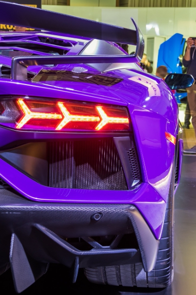 람보르기니 아벤타도르 관련 사진