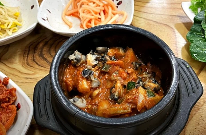 우렁각시쌈밥총각