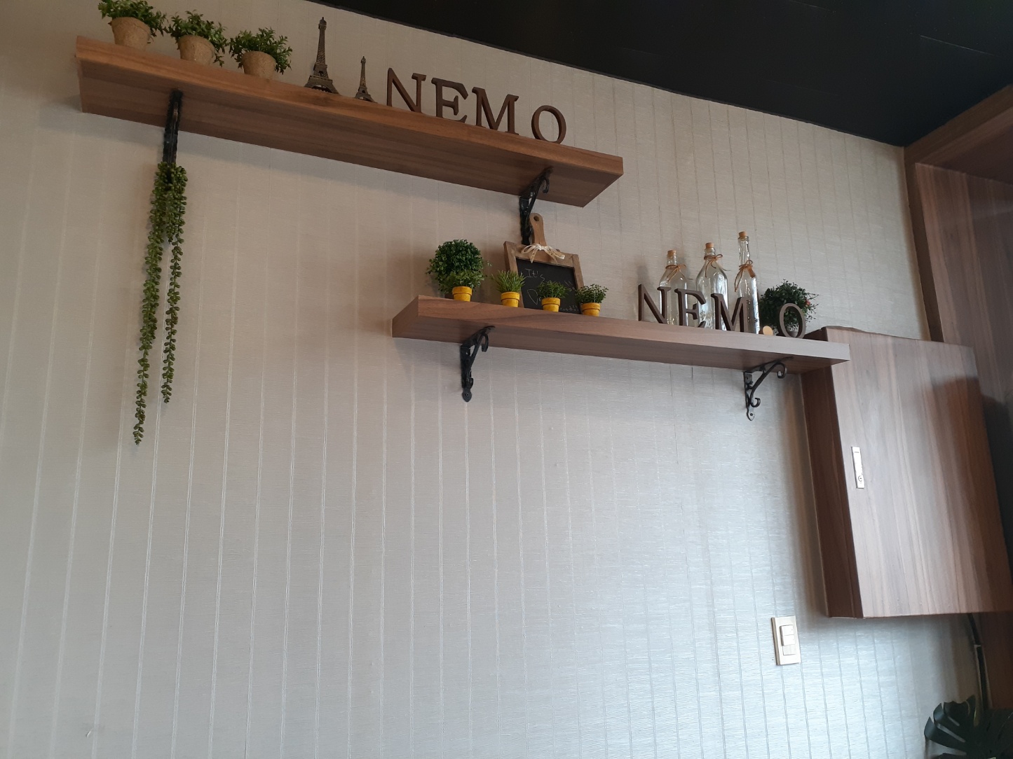 네모네모돈까스