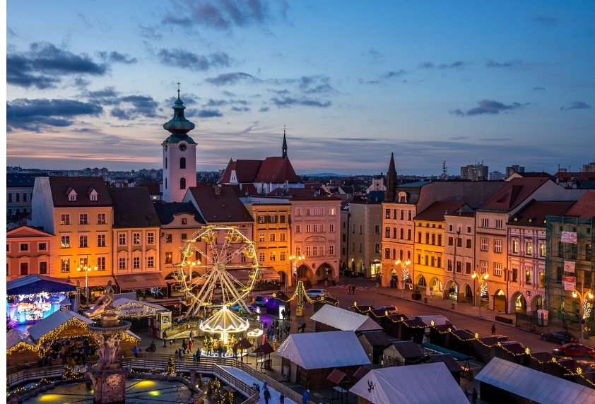 크리스마스 분위기 가득한 세계의 겨울 축제 여행지