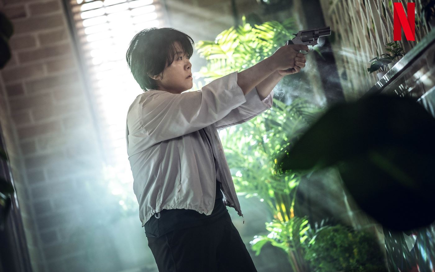 아무도 없는 숲속에서 출연진 정보 등장인물 영상 예고편