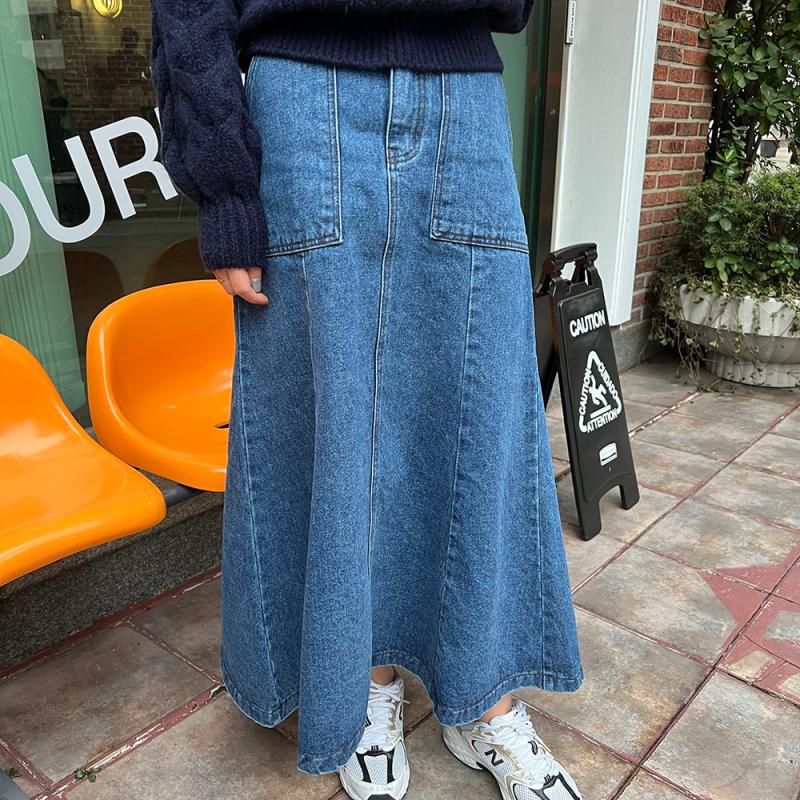 일부당일 로우 데님 뒷밴딩 플레어 롱 스커트