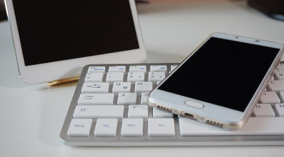 초보자를 위한 스마트폰 꿀팁 정리 (아이폰 vs 안드로이드 기능 비교 포함)