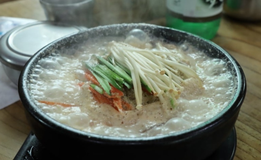 동네한바퀴 손두부 한상 완주 맛집 위치 및 정보