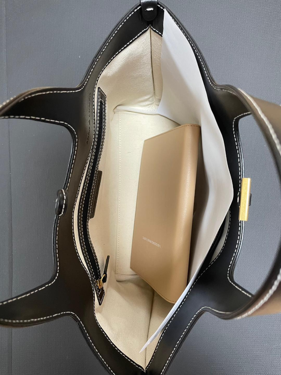 아뜰리에 드 루멘 마론백 네번째