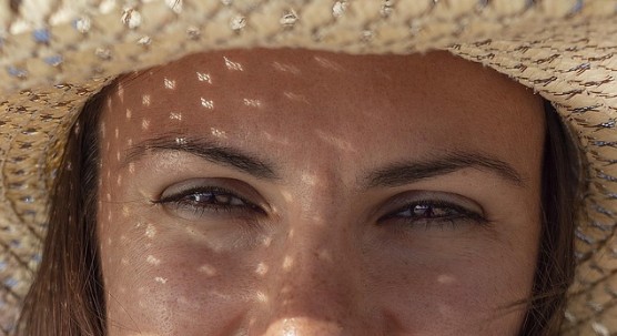 눈가 주름 예방과 관리 방법