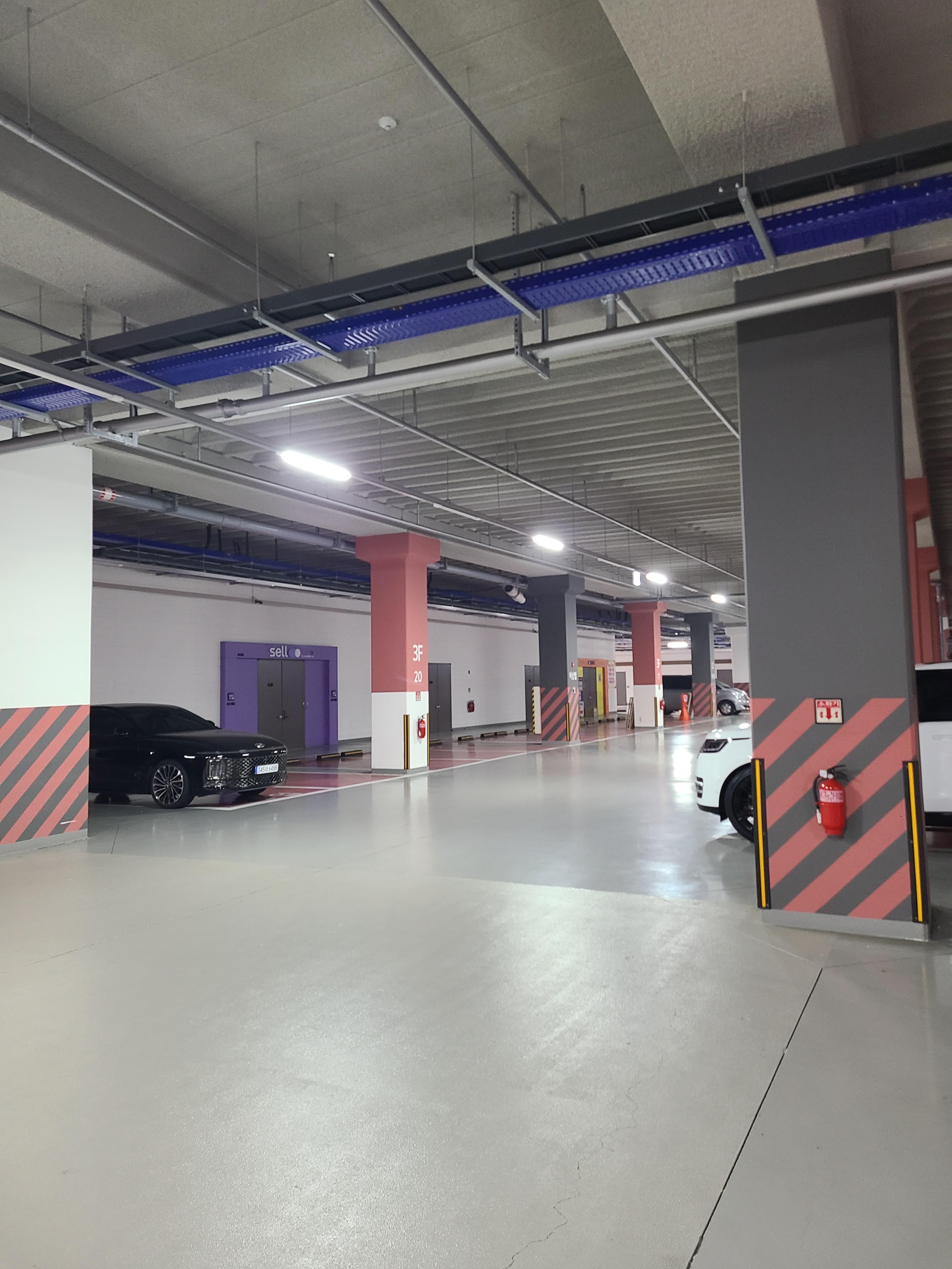 안양아이에스비즈타워 드라이브인14