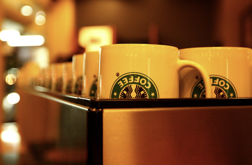 한정판 마케팅, 소비자를 어떻게 조종할까? &ndash; 나이키, 스타벅스, 명품 브랜드의 희소성 전략