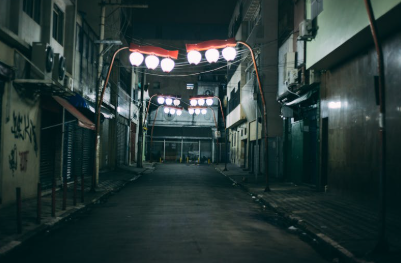 도시 생존 매뉴얼 ②-밤길 골목에서 내가 하는 행동들