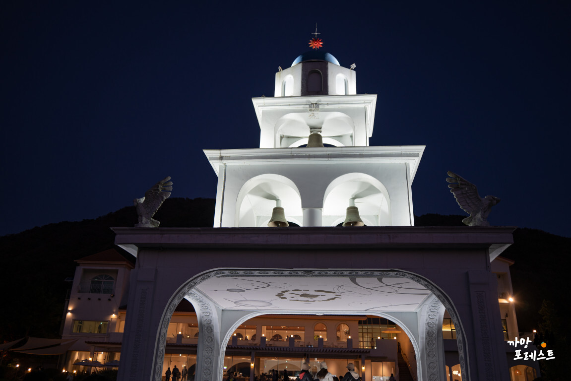 춘천 산토리니 카페 야경