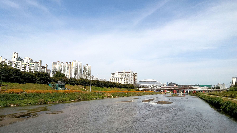 서울둘레길 안양천 '하얀 구름'