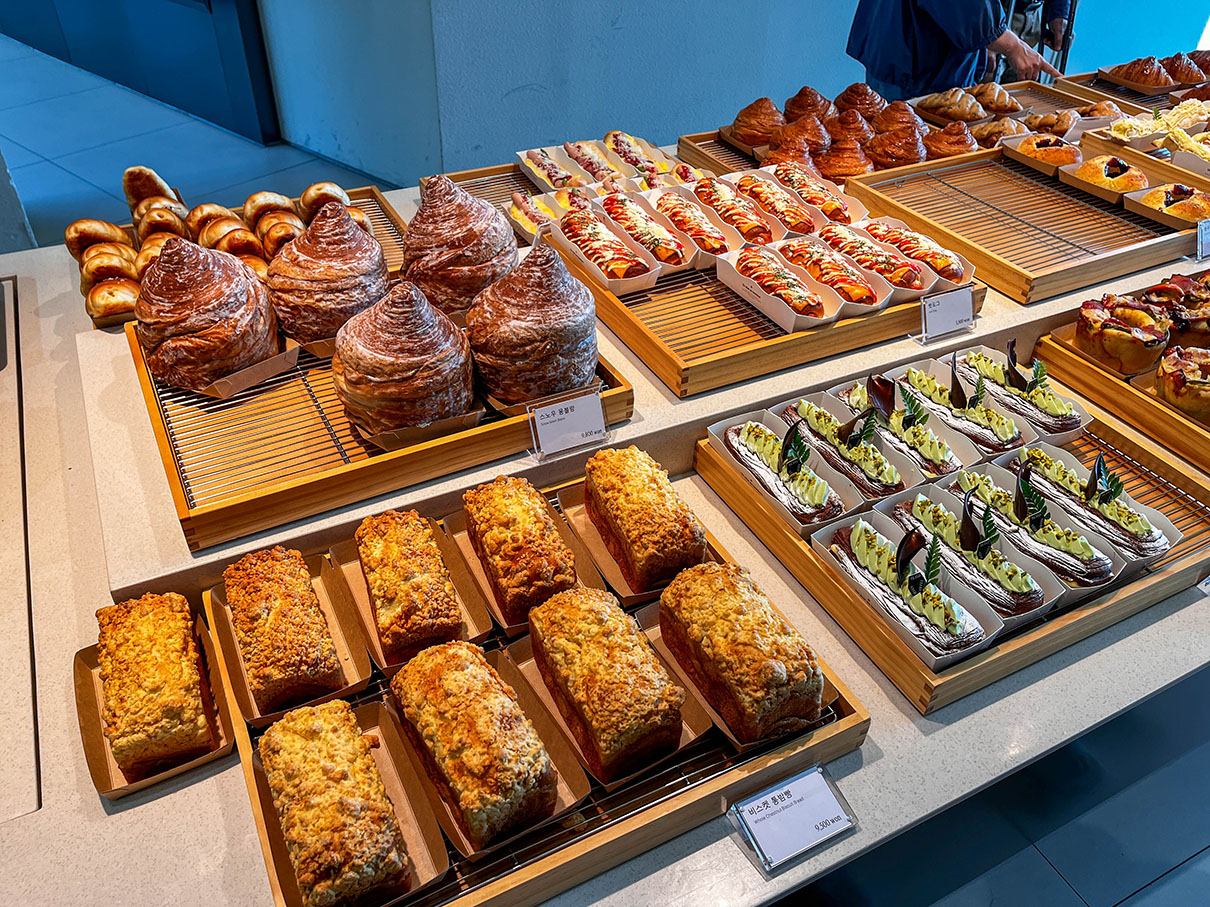 부산 강서구 베이커리 카페 세븐아일랜드