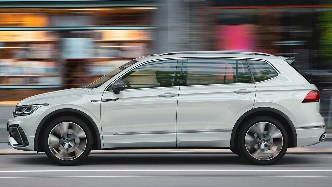 티구안 폭스바겐 올스페이스 측면