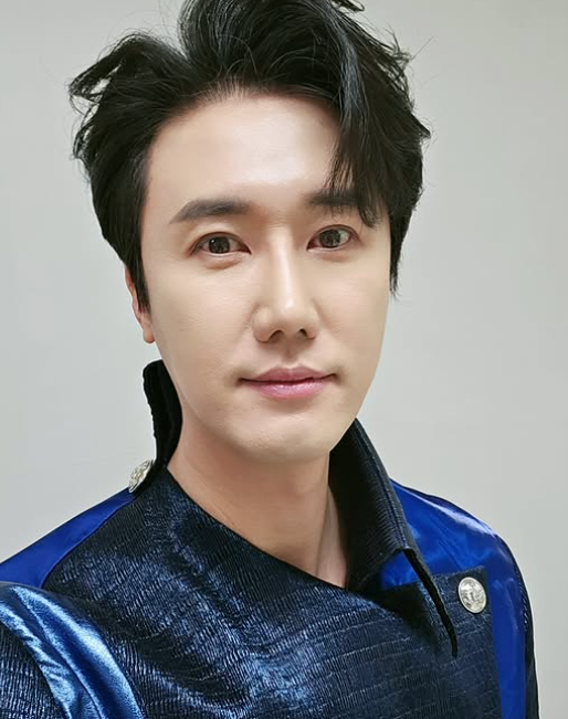 신성 가수 나이