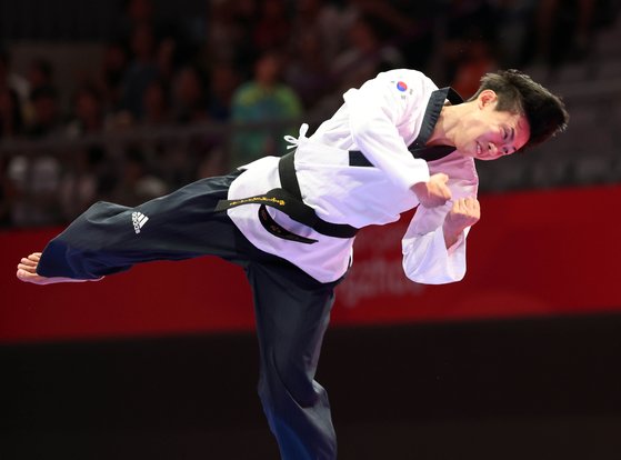 강완진 선수 프로필과 이력