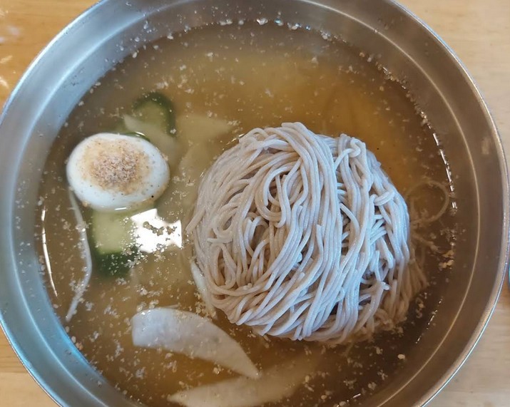 들기름막국수와 한우떡갈비가 맛있는 고기리열두화덕 방문 정보 총정리