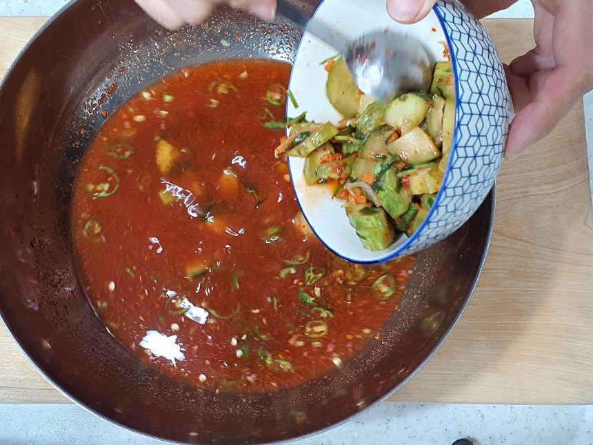 오이소박이 냉국수
