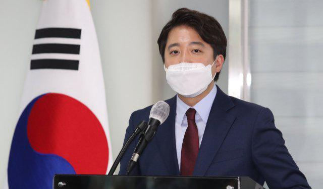 이준석 테마주 및 관련주