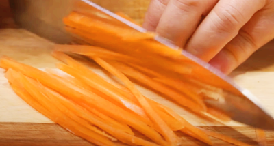 당근 채썰기