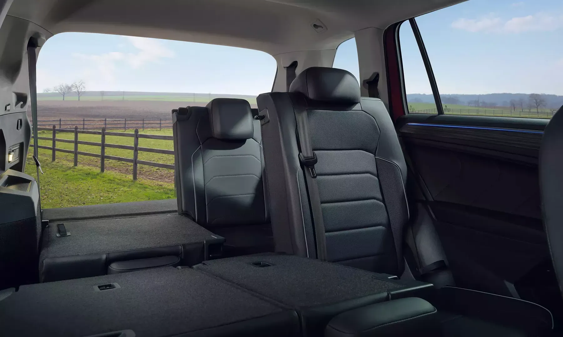 폭스바겐 티구안 이미지