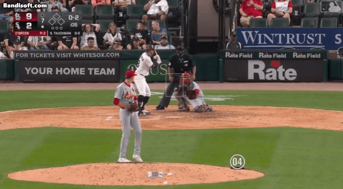 라일리 오브라이언 준영의 싱커 구질 피칭하는 모습