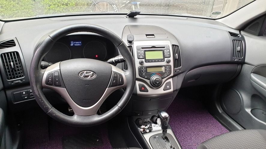 i30 실내