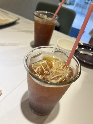 1인1메뉴 주문에 따른 아이스 아메리카노 2잔